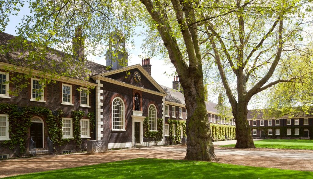 London Region visit to the Museum of the Home 9 September 2025